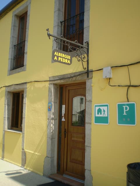 Pensión Albergue A Pedra, 