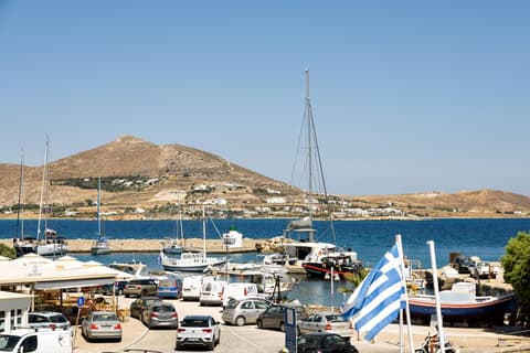 Ragoussis Sweet Rooms, 