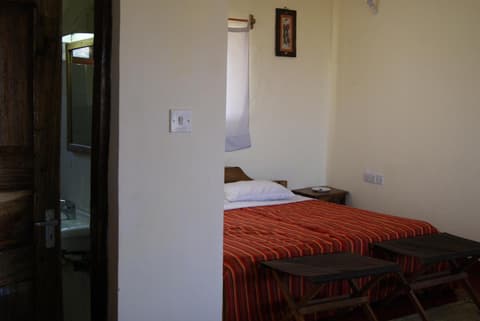 African Sunrise Lodge and Campsite, 