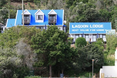 Lagoon Lodge, 