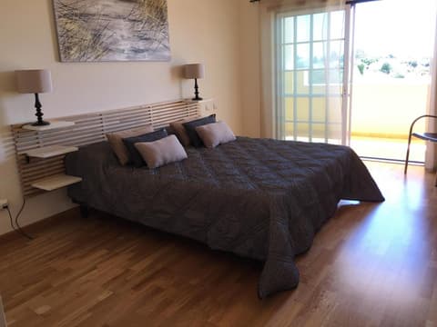 Villa Vista Mar Piscina Suites, 