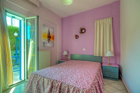 Sea Breeze Corner, Cozy Flat near the Beach, 