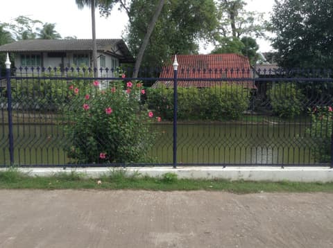 Space Ben Guest House @ Muangkao, 