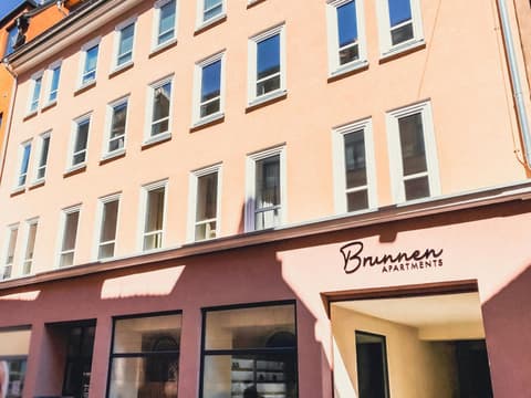 Brunnen Apartments, 