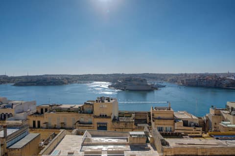 Tritoni Harbour suites - Valletta, 