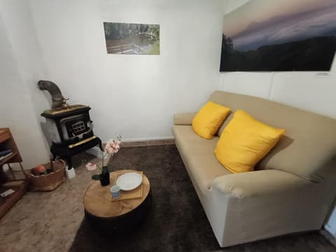 Casa rural en el Parque Nacional de Garajonay en la Isla de La Gomera, Alonso y Carmen, 