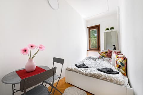 Stylish Homes Downtown Buda, 