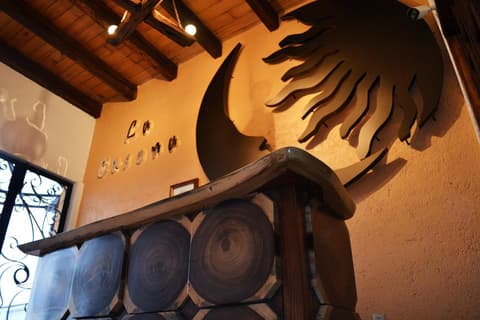 La Casona Pirámides, 