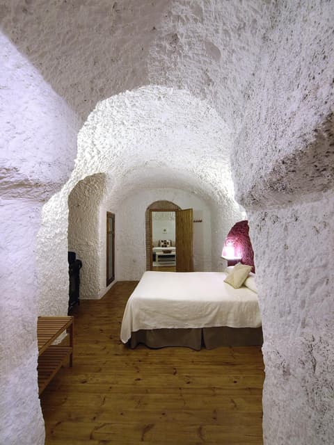 Casas Cueva y Cortijo La Tala en Guadix, 