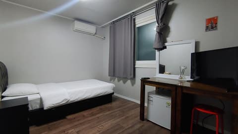 1012 House Namsan - Foreigner Only, 