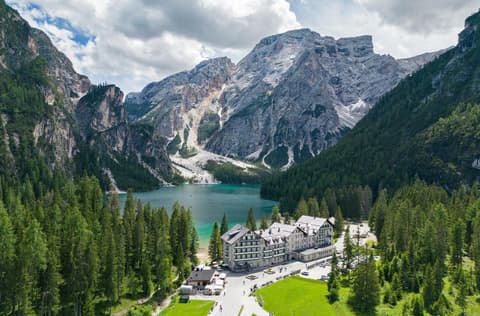 Hotel Lago di Braies, 