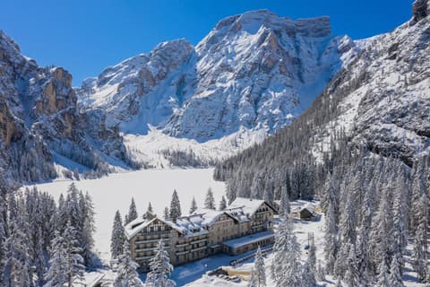 Hotel Lago di Braies, 