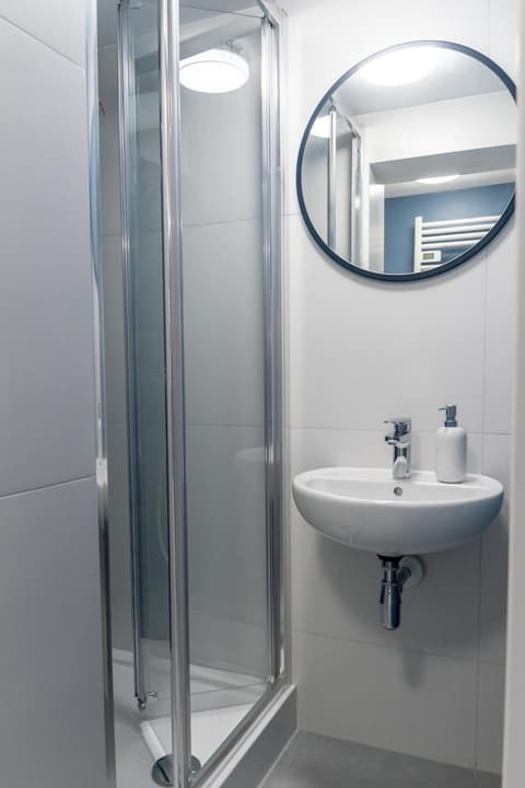 Miłe studio z ogródkiem i osobnym wejsciem, 