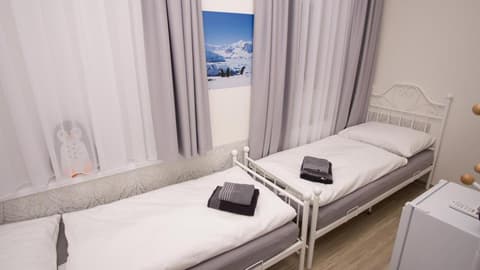 Apartment CONTINENTS nearby Main Train and Bus Station, 