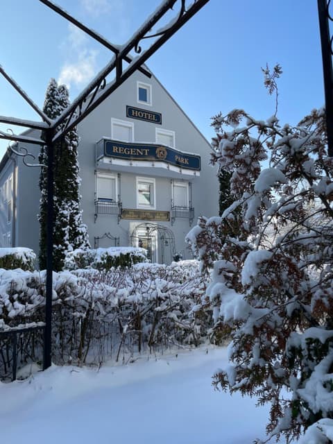 Runas Air Muc Park Sleep & Fly, 