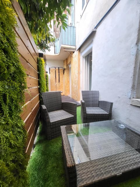 Grasse, superbe 2 pièces à 2 minutes du centre, 