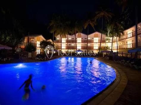 NOUVEAUTÉ CLÉ EN MAIN - L'EDEN - STUDIO HOTEL CARAYOU: BAR, PISCINE, PLAGES, 