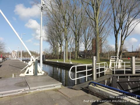 Bed and Breakfast Amsterdam West, 