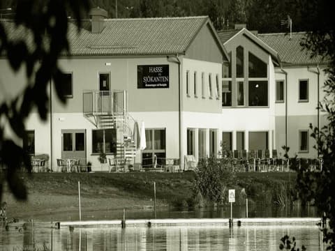 Hasse på Sjökanten Hotell & Restaurang, 