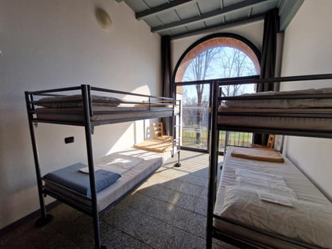 B&B e Ostello, Parco di Monza, CASCINA COSTA ALTA, 