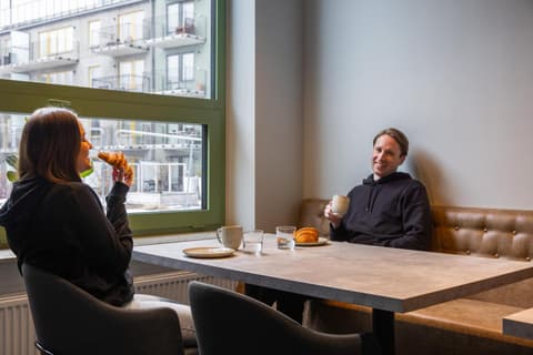 HomeX Hotel for Gamers, 