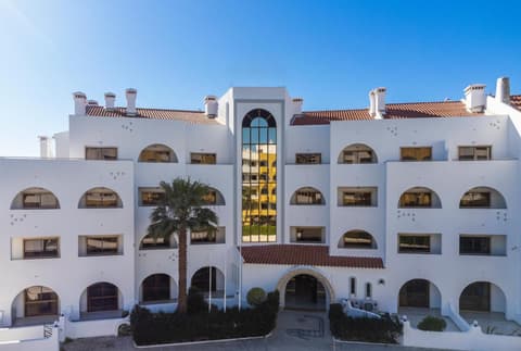 Emeralds Albufeira by DK Stays, 