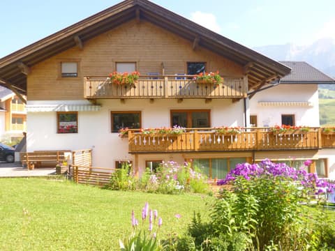 Appartamenti Genziana, 