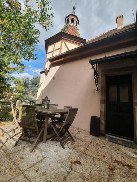 La Tour du Bois fleuri, 