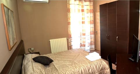 B&B Bed& Fly - Mamma Mia, 