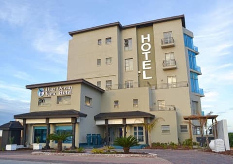 Diaz Ocean View Hotel, 