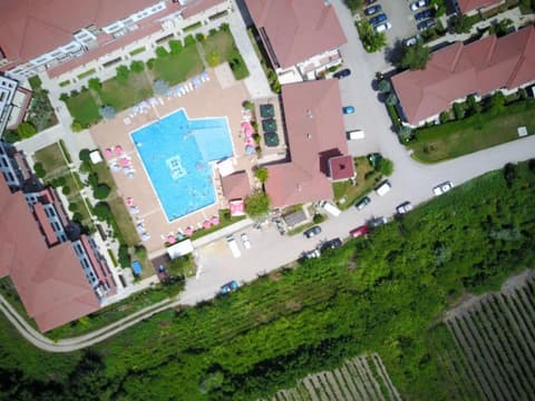 Apartments in complex Harmony hills, 