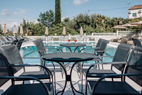 Pelithea Family Aparthotel, 