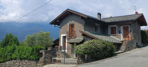ROSINA HOUSE e CHALET, 