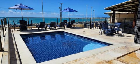 Flat Simples na Praia de Iracema, 