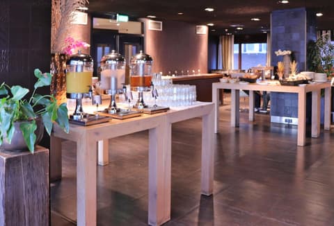 XO Hotels Blue Tower, 