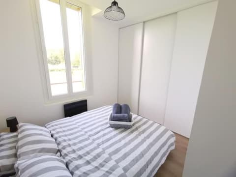 LE MEDITERRANEEN *T2 (40m²) *WIFI*PARKING PRIVE*, 