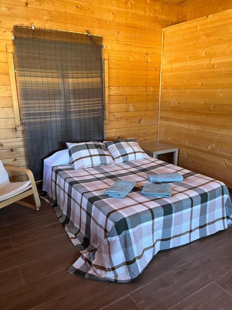 Granja escuela con Bungalows, 