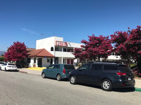 Eunice Plaza Motel, 