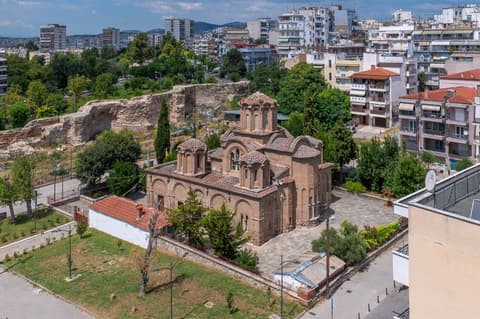 Kosmos Service Apartment Beautiful Studio 1, 