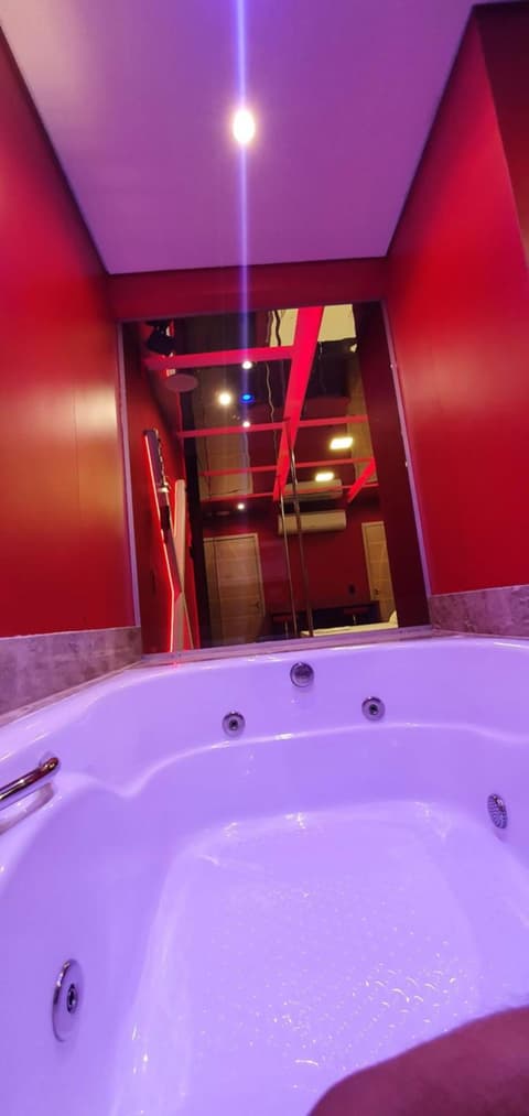 Motel Fantasy 3 (Adult Only), 