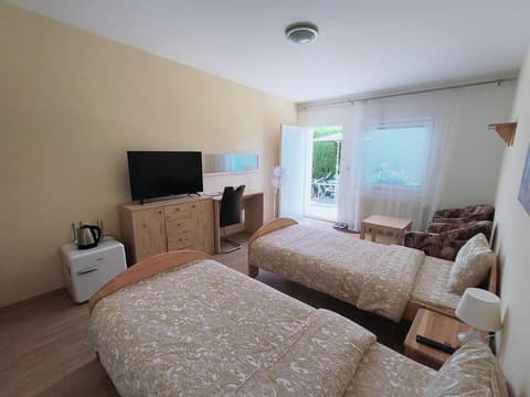 Cozy Room with garden in Bratislava, 