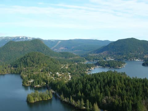 Enchanter Ocean View Suites, 