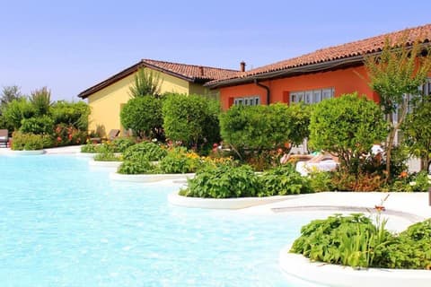 Joia Hotel & Luxury Apartments RTA, 