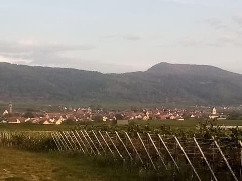 Gîte Trotthus maison familiale avec piscine, 
