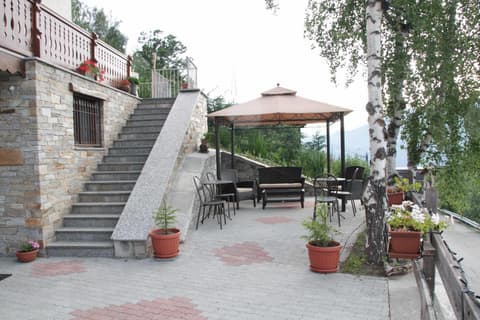 Chambres D'Hotes Les Fleurs, 