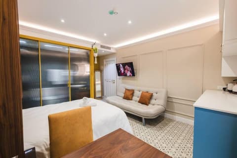 Zebbuga Deluxe Balcony Suite Apartment 4, 