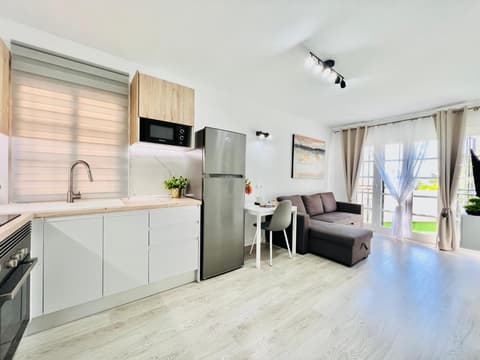 Romantic Apartment in Windsor Park, 