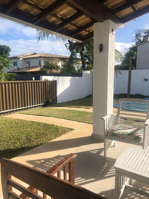 Casa térrea em Guarajuba para Veraneio, 