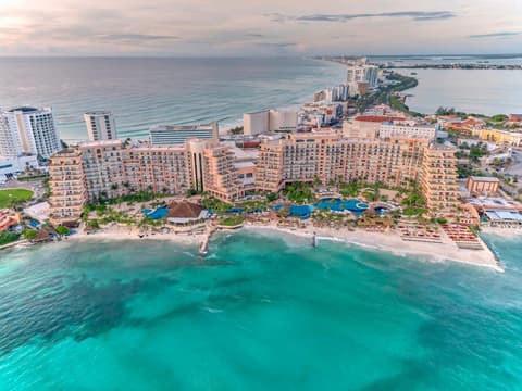 Grand Fiesta Americana Coral Beach Cancun - All Inclusive, 