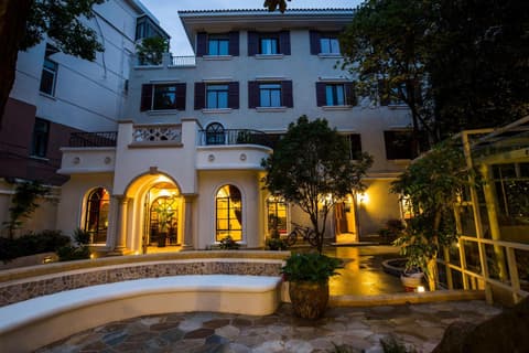 Shanghai Former French Concession Garden Hotel, 